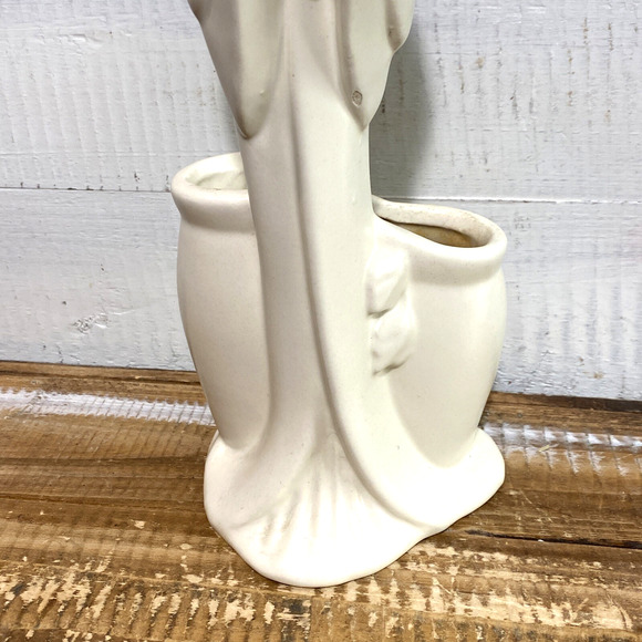 Vintage 1950s Haeger Pottery Ivory Madonna Virgin Mary Baby Jesus Planter #3264 - Picture 3 of 11